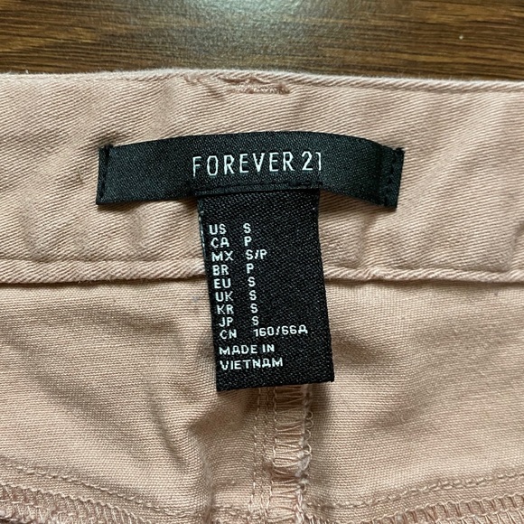 Light pink jean Forever 21 skirt 🎀🎀🌸🌸 - Picture 4 of 6